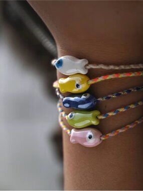 Yellow Fish Bead Friendship Bracelet Q1303